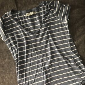 Abercrombie & Fitch Blue/Gray Top